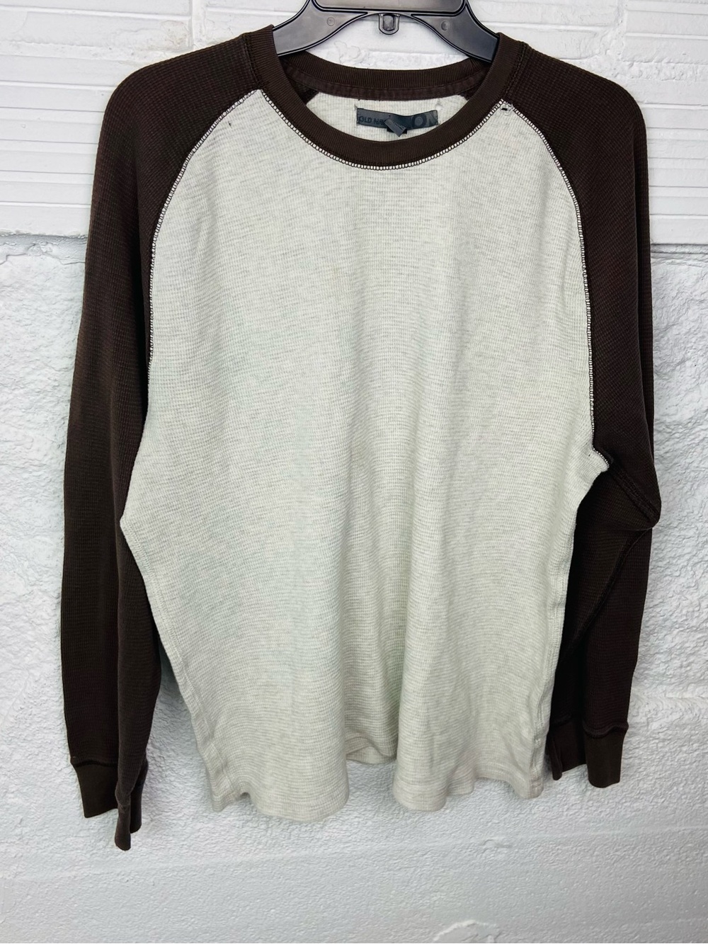 Old Navy Two-Tone Long Sleeve cotton knit Raglan Shirt - Brown & Cream SZ XL